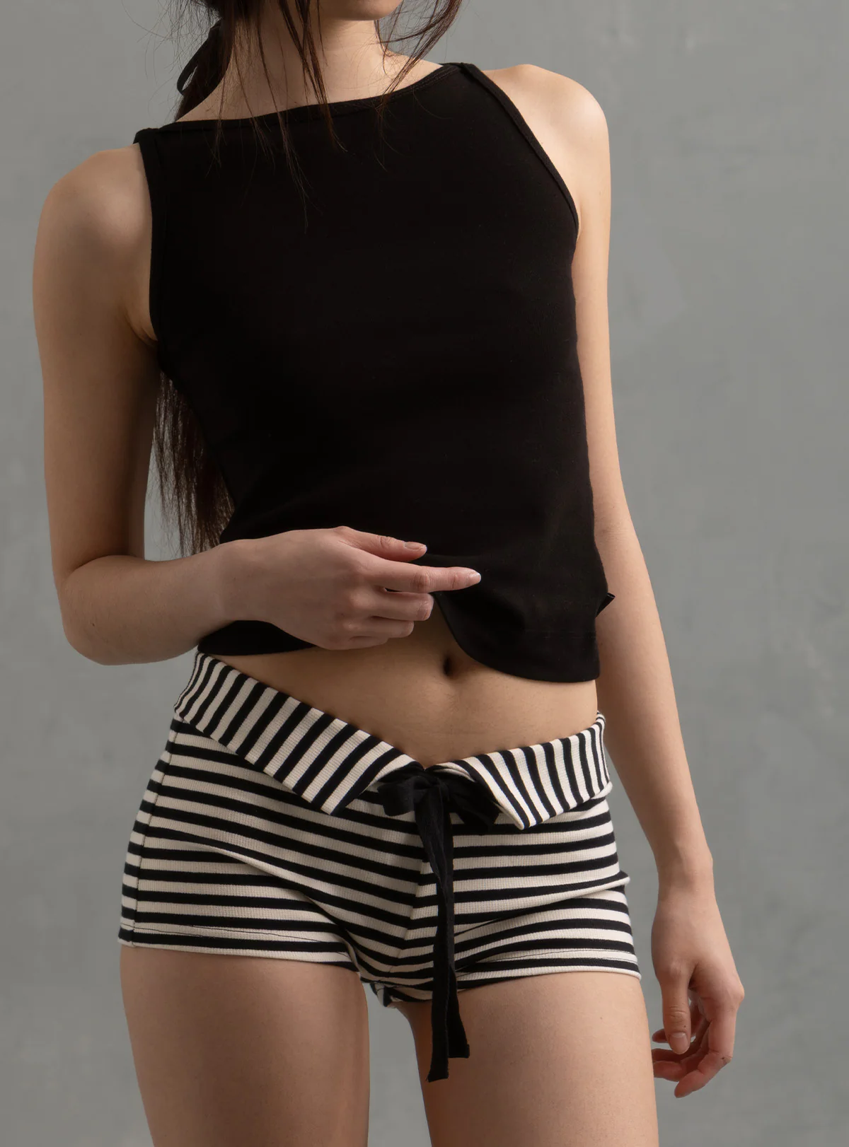 Fang Shorts