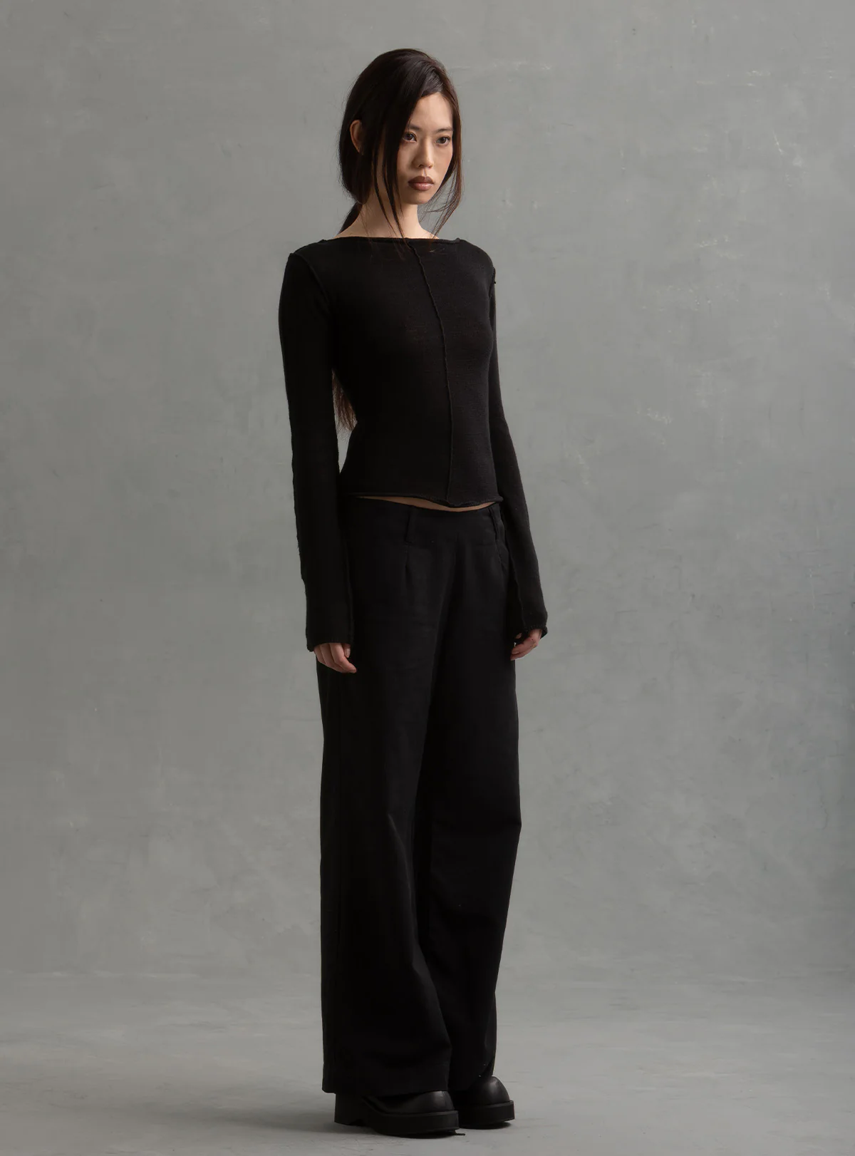 1057-flax-top-black-3.webp Flax Top Black