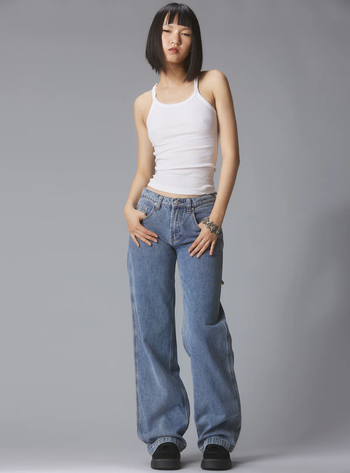 1113-x-jean-2.webp X Jean