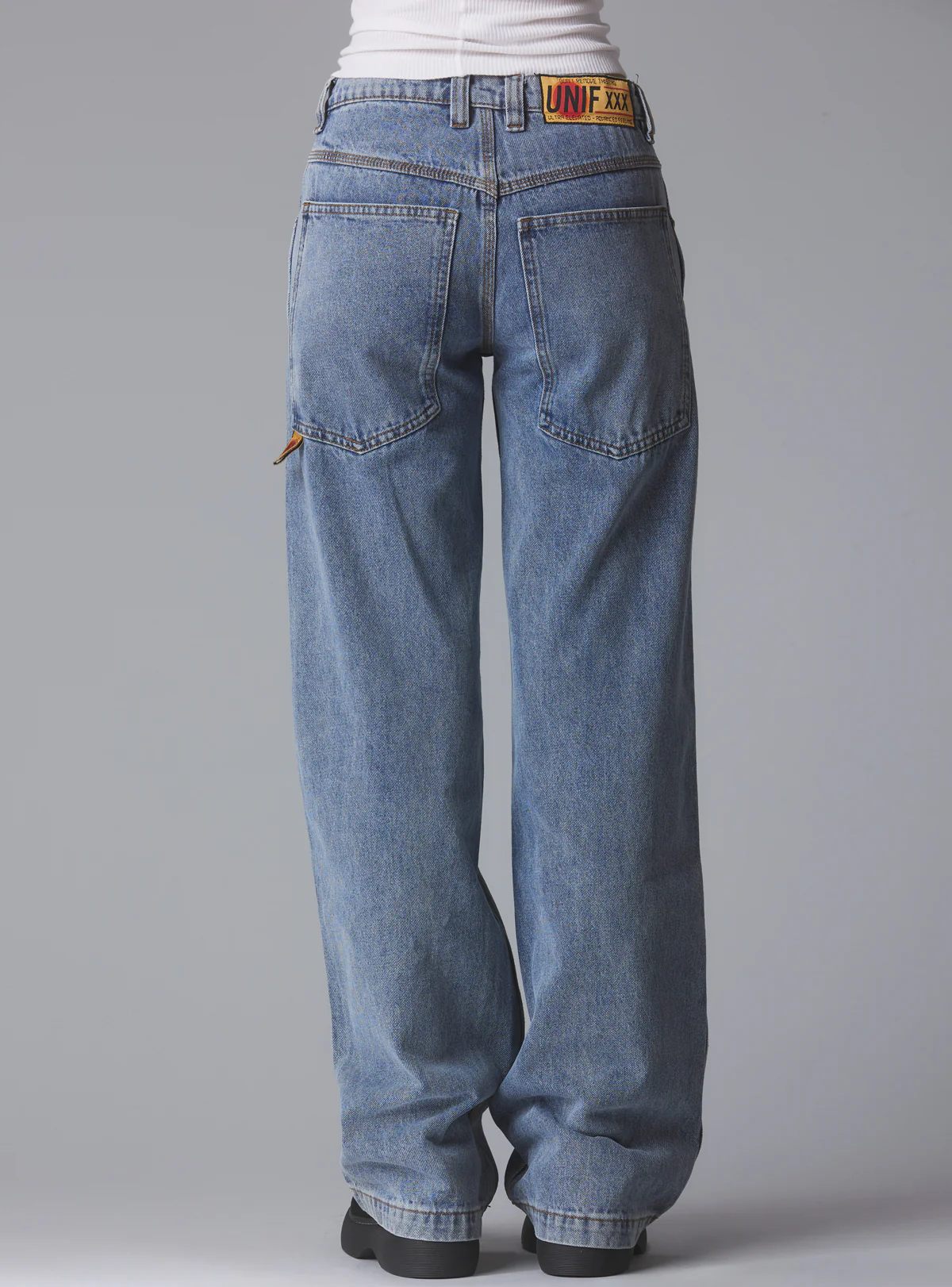 1113-x-jean-5.webp X Jean