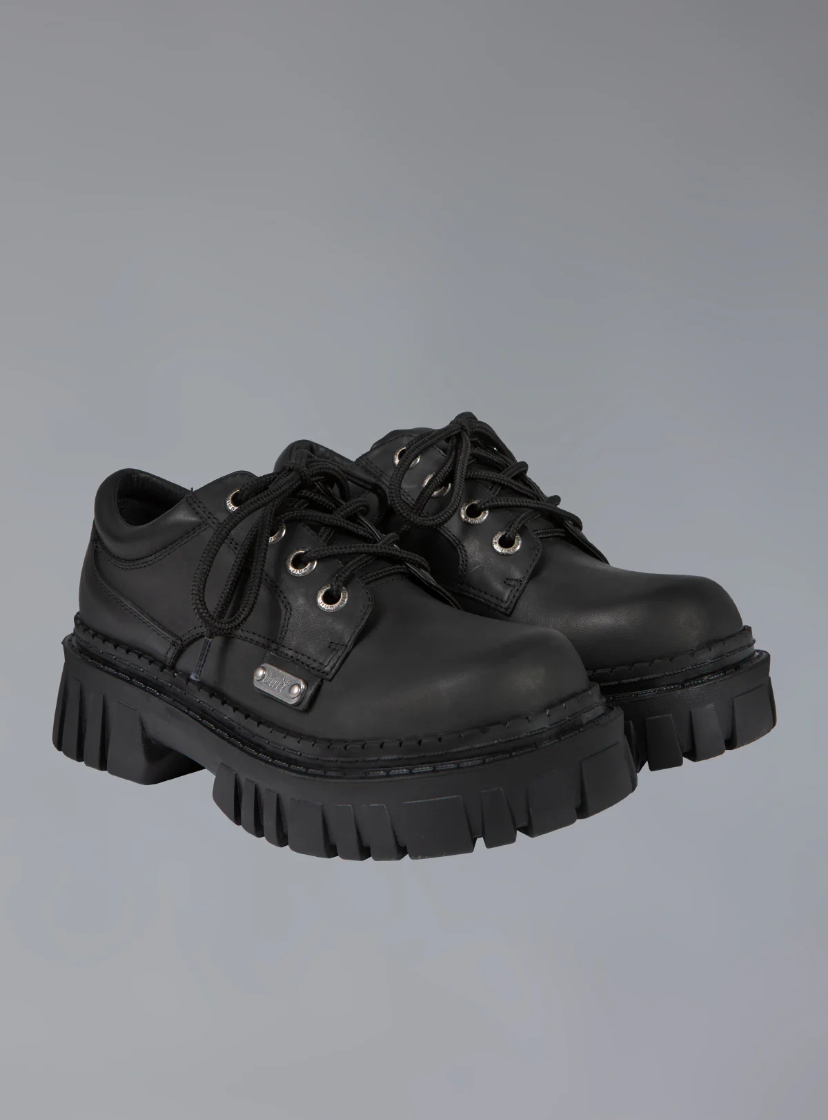1141-trail-shoe-2.webp Trail Shoe