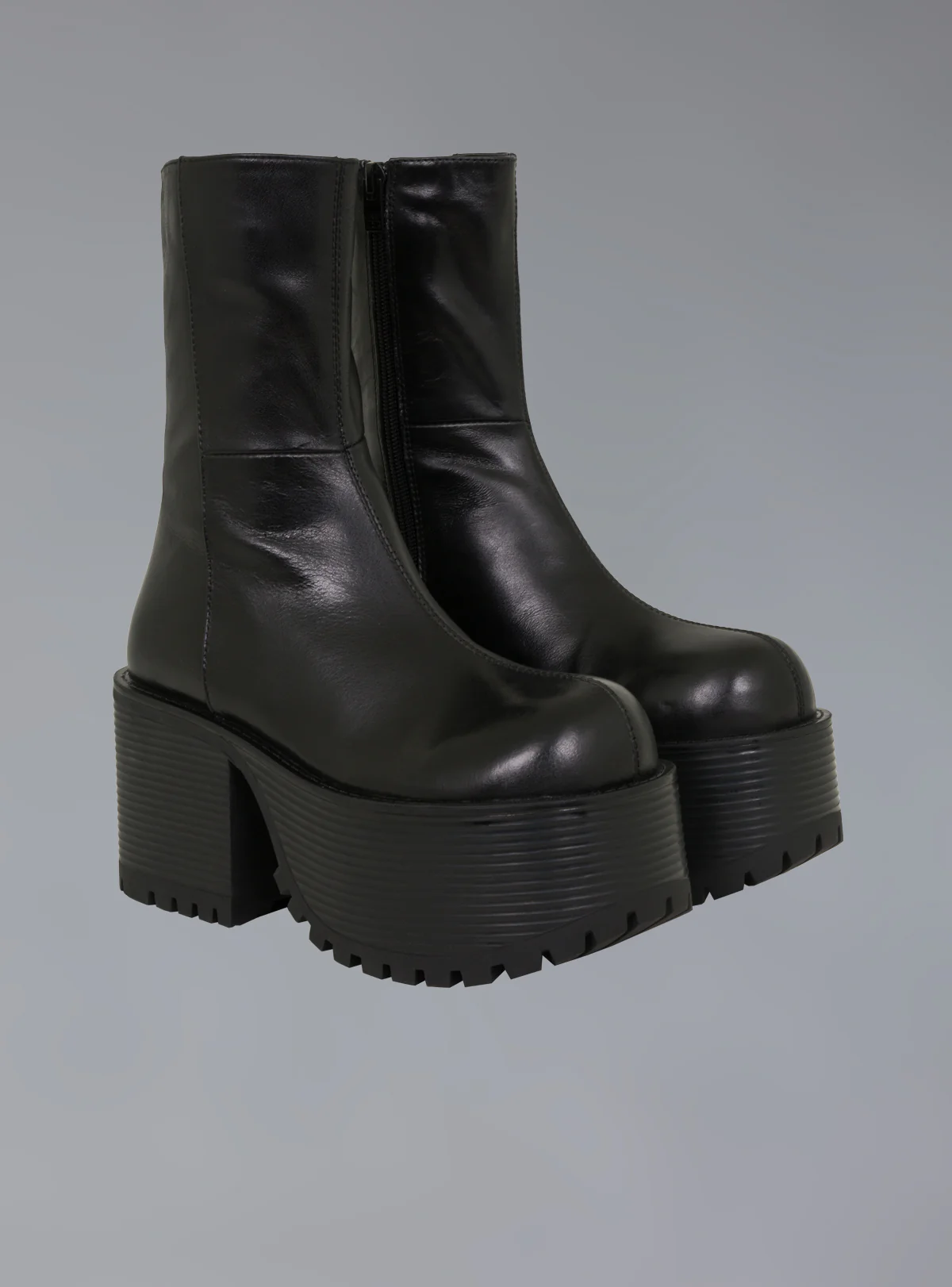 1482-slug-boot-2.webp Slug Boot