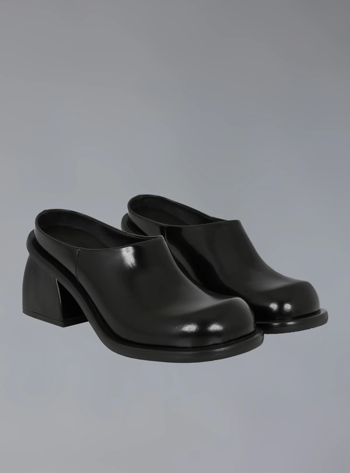 1556-hera-clog-2.webp Hera Clog