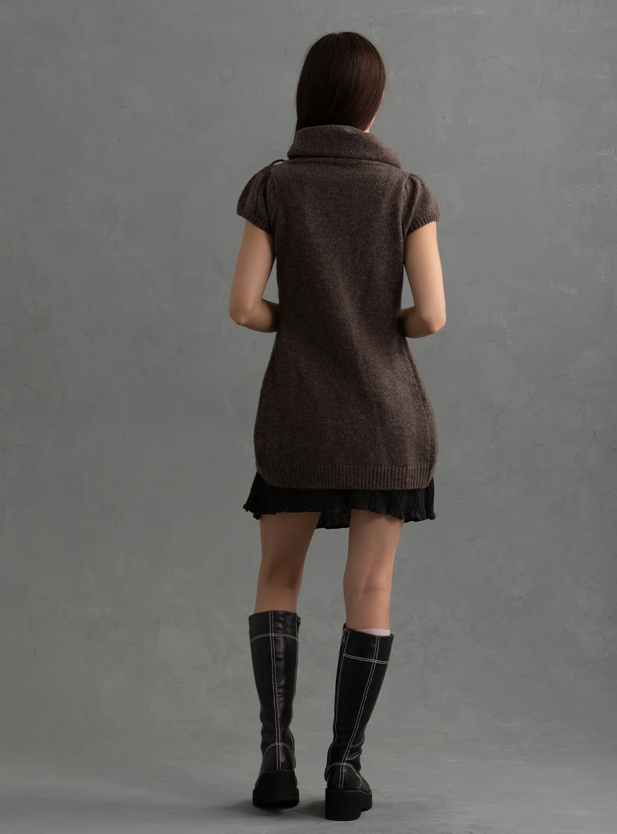 158-nomo-vest-5.webp Nomo Vest