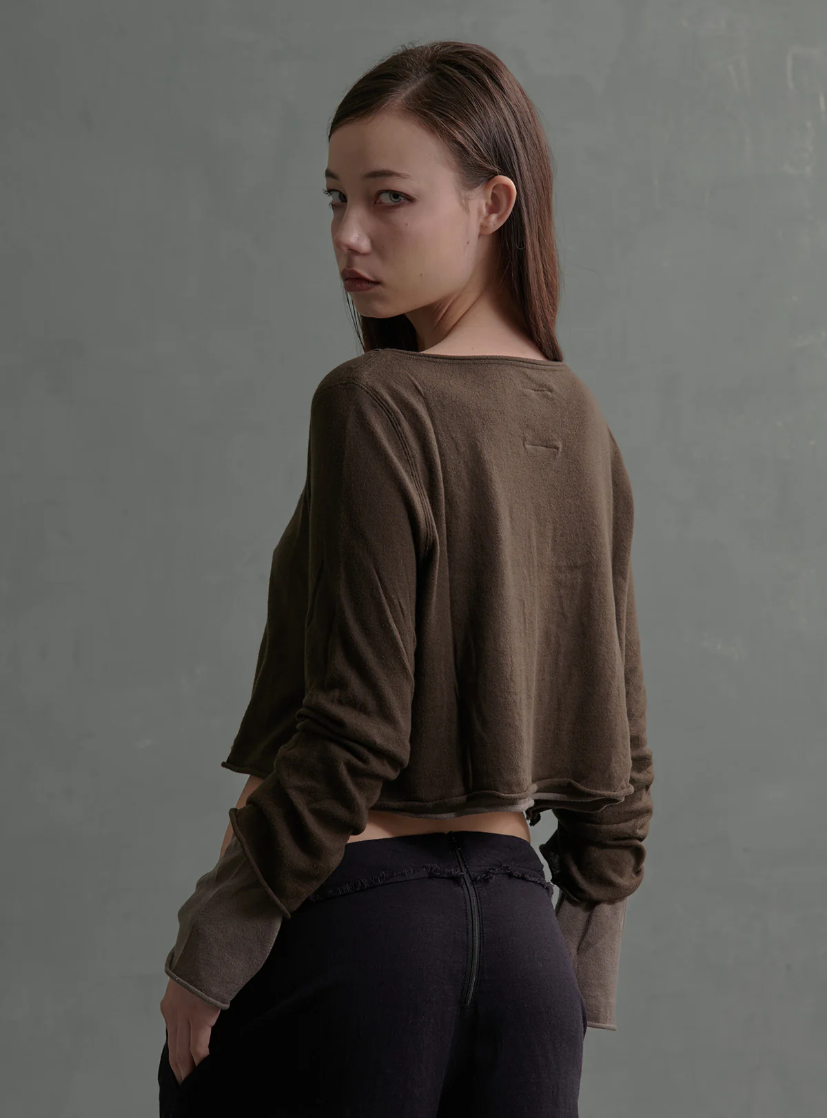 182-off-grid-cropped-sweater-5.webp Off-Grid Cropped Sweater