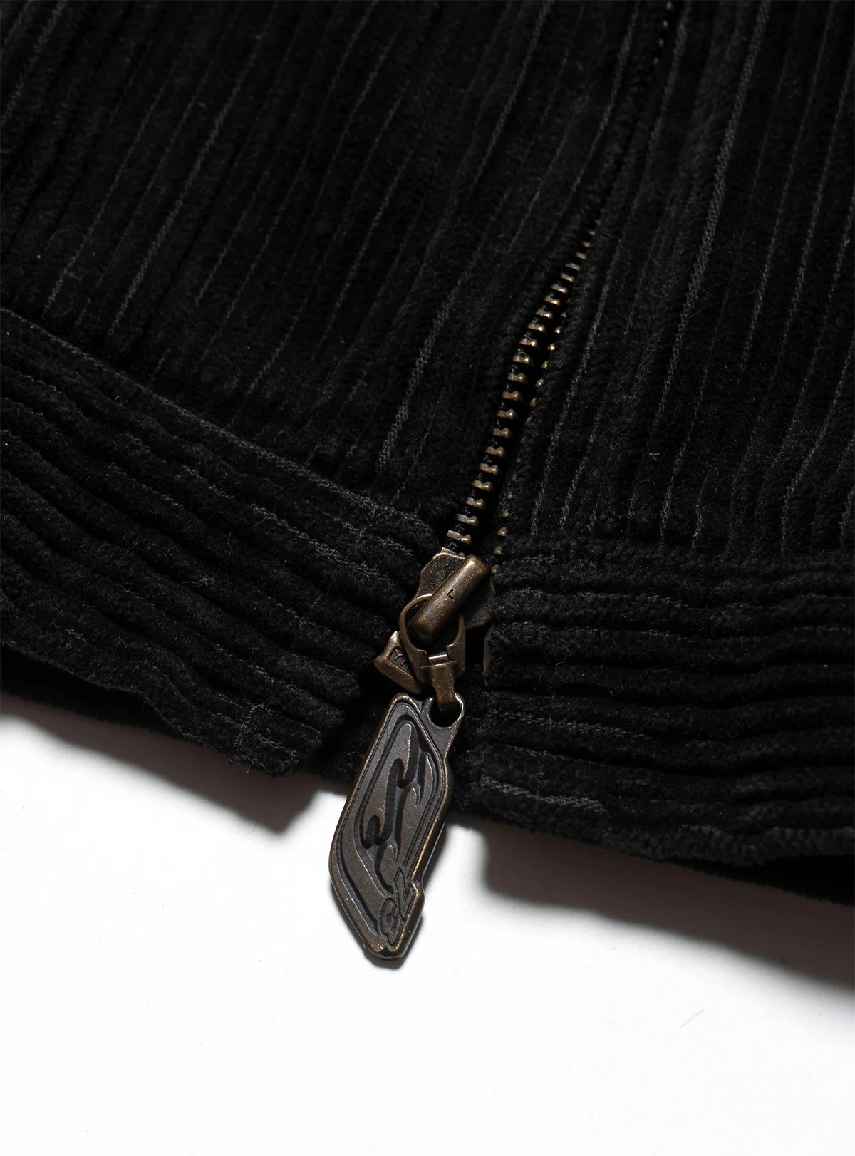 1983-vintage-billabong-corduroy-jacket-3.webp Vintage Billabong Corduroy Jacket