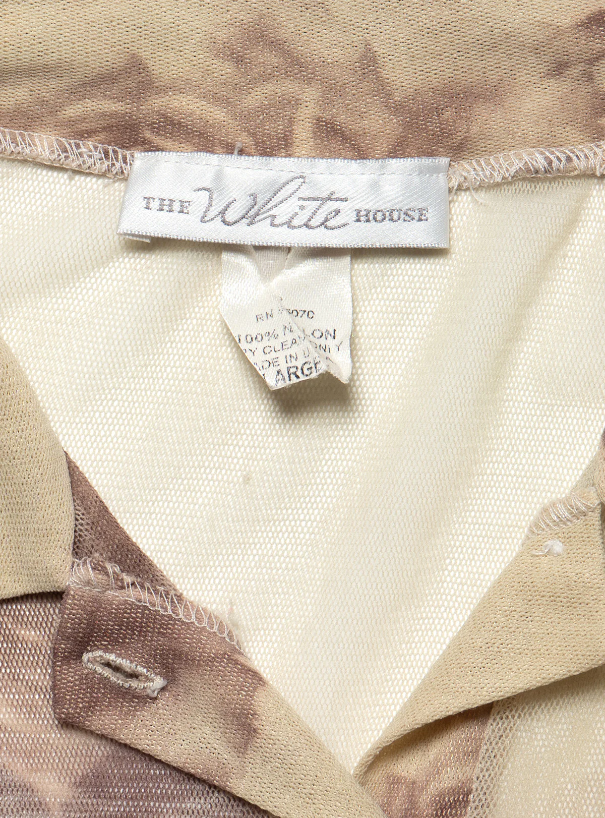 1987-vintage-the-white-house-rose-blouse-3.webp Vintage The White House Rose Blouse