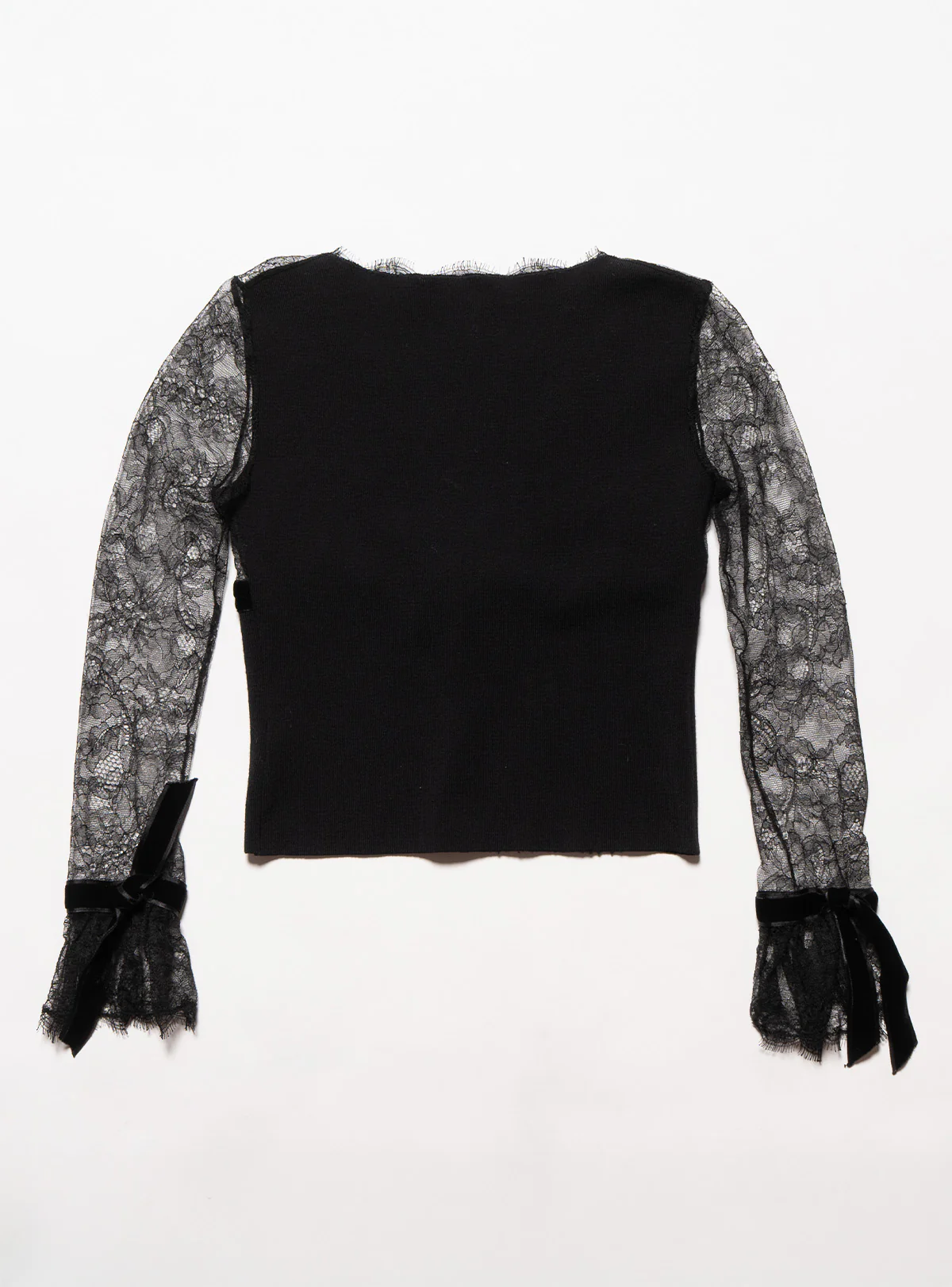 2009-vintage-blumarine-black-lace-rose-sweater-6.webp Vintage Blumarine Black lace Rose Sweater