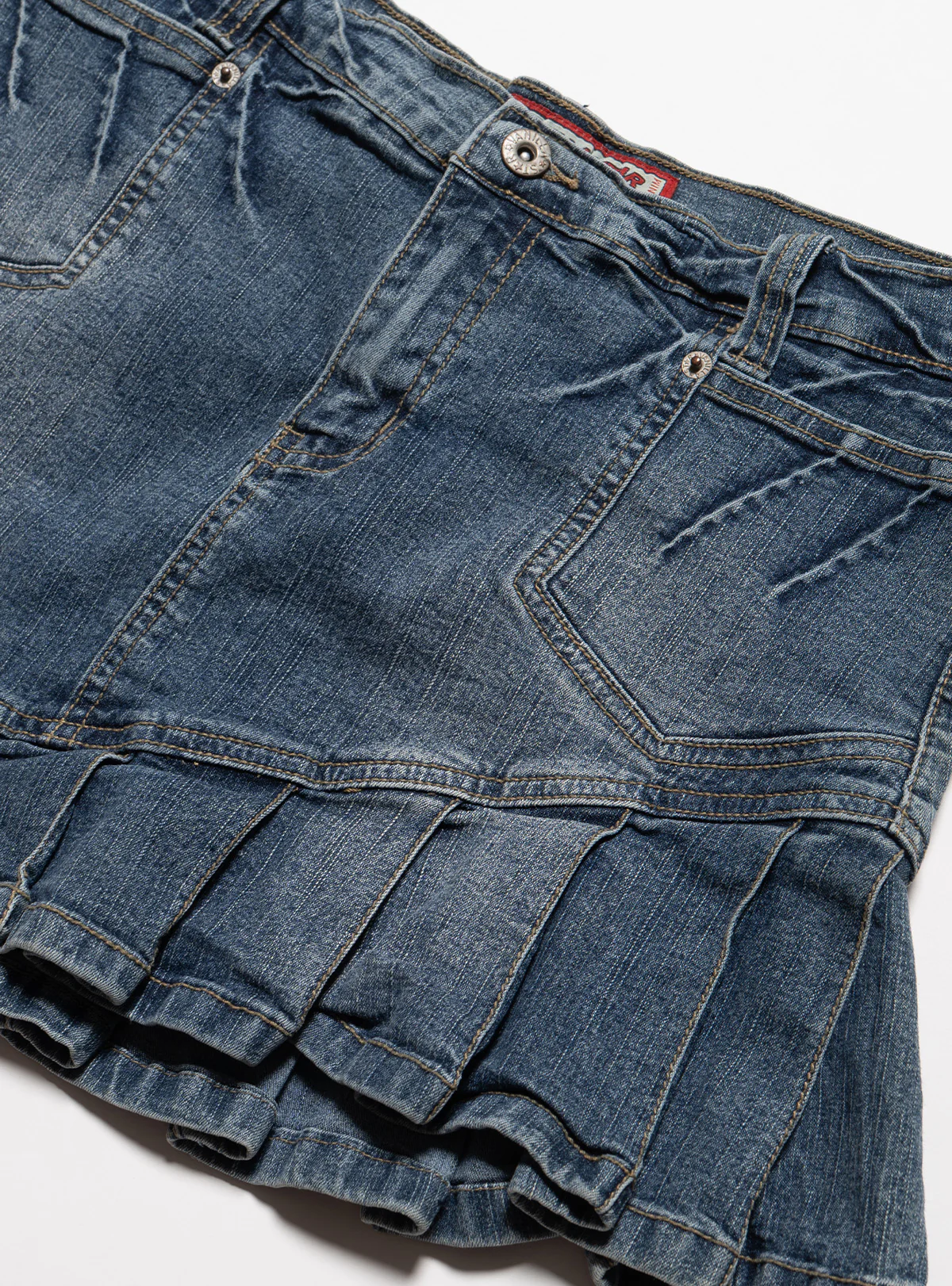 2012-vintage-vanilla-star-denim-pleated-mini-skirt-2.webp Vintage Vanilla Star Denim Pleated Mini Skirt