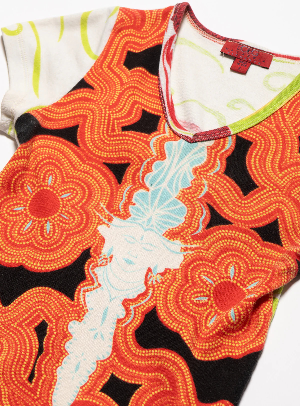 2026-vintage-bcbg-max-azria-elements-baby-tee-2.webp Vintage BCBG Max Azria Elements Baby Tee