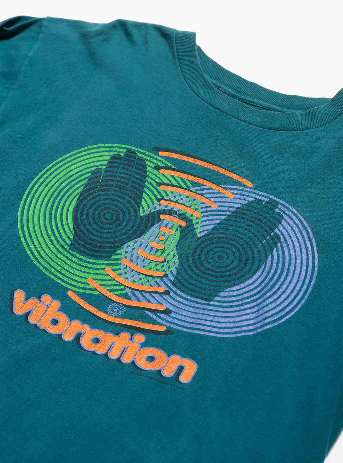 2039-vintage-gotcha-vibration-long-sleeve-tee-2.webp Vintage Gotcha Vibration Long Sleeve Tee