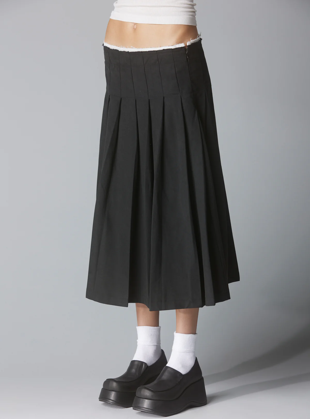 282-cinth-skirt-2.webp Cinth Skirt