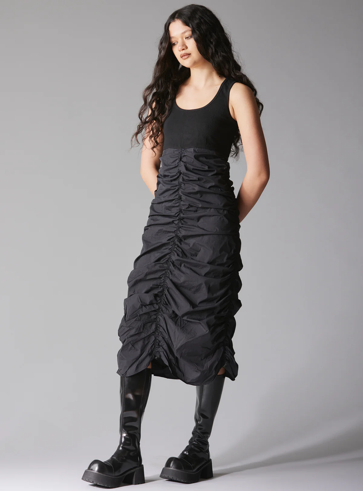 581-chute-dress-3.webp Chute Dress