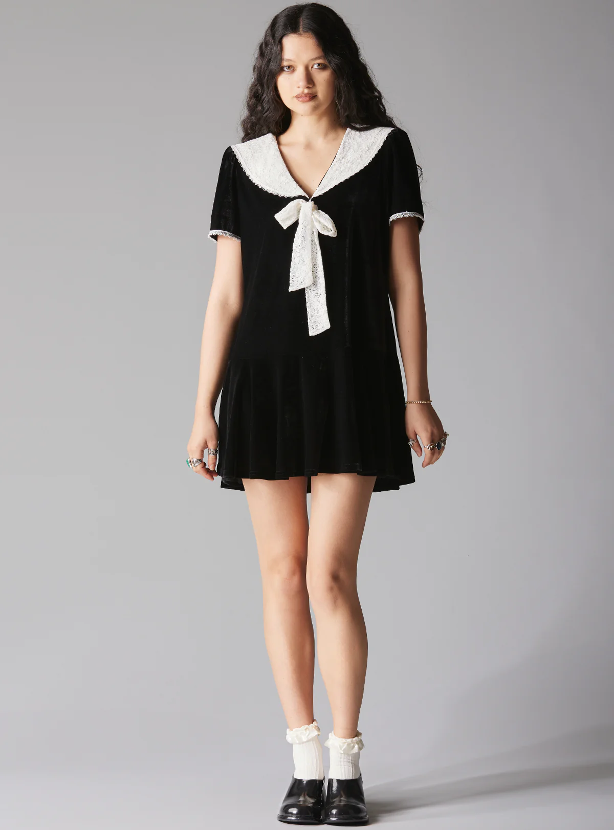 74-helm-dress-5.webp Helm Dress