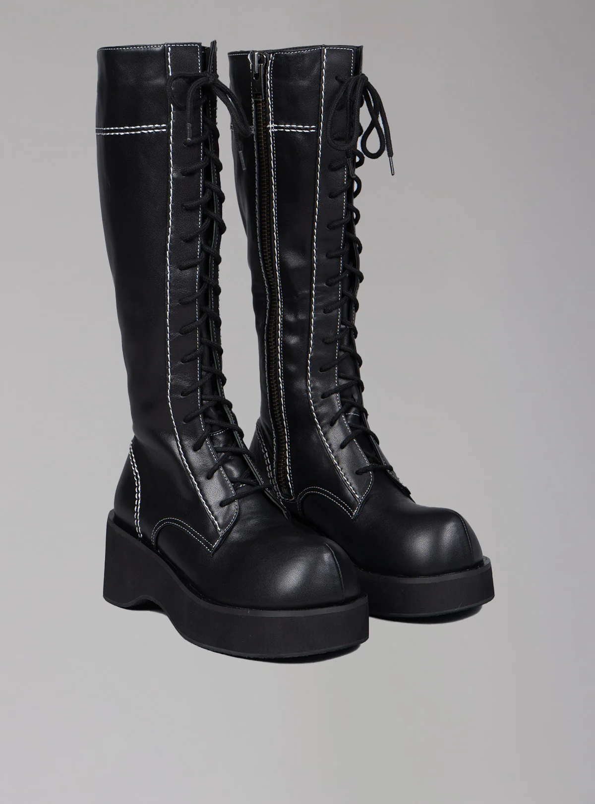 852-phalt-boots-1.webp Phalt Boots