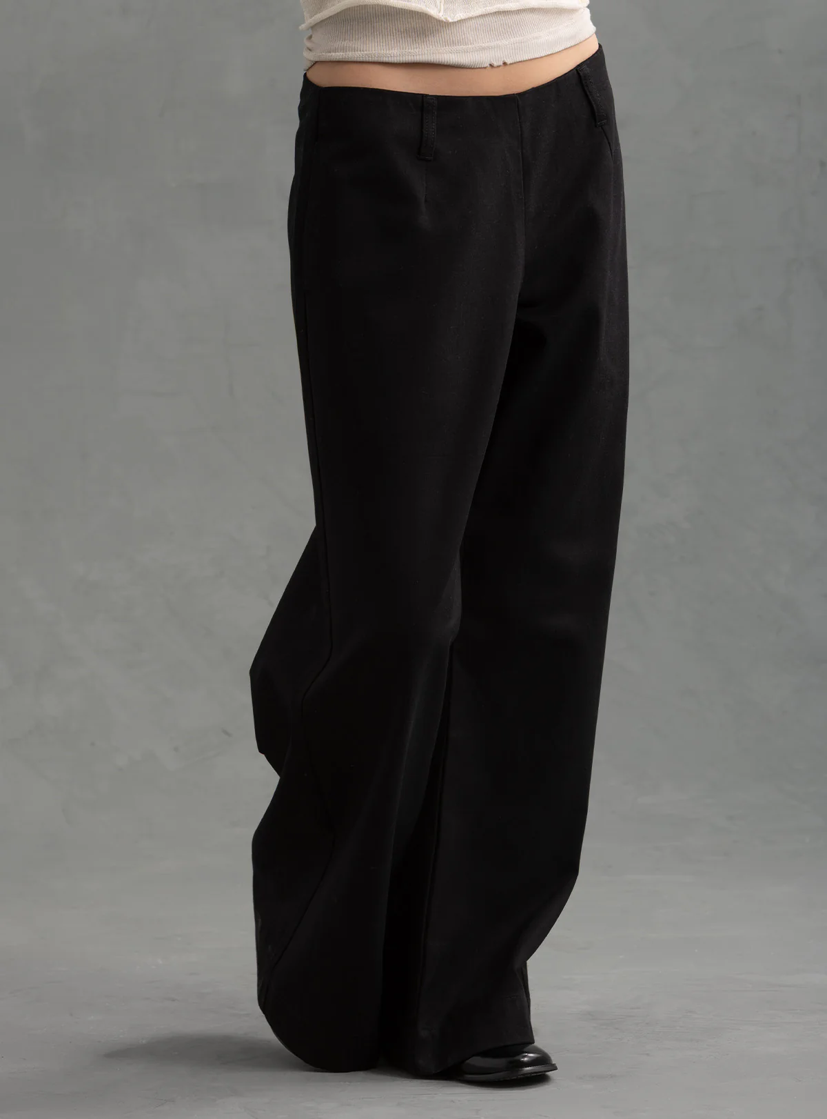 892-merce-pant-2.webp Merce Pant
