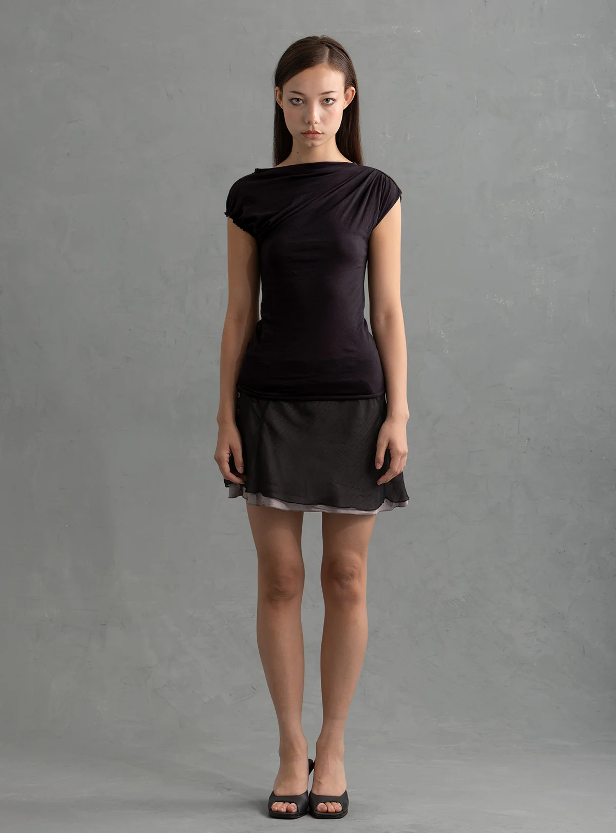 966-mochi-top-black-1.webp Mochi Top Black